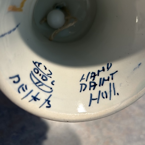 Two delfts blue hand painted bells.$28 for both - Picture 8 of 8